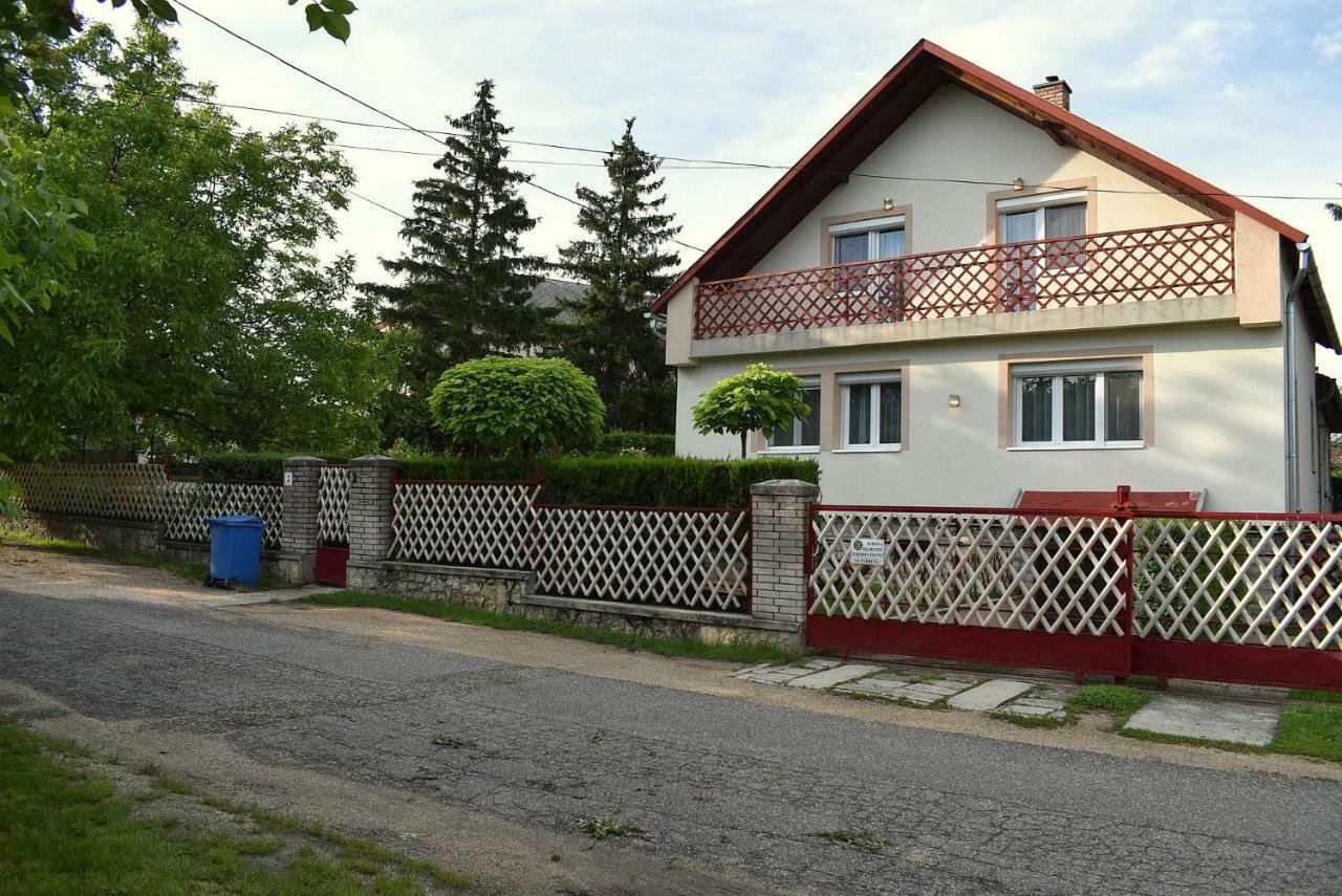 Tanay Vendégház Balatonfüred Extérieur photo